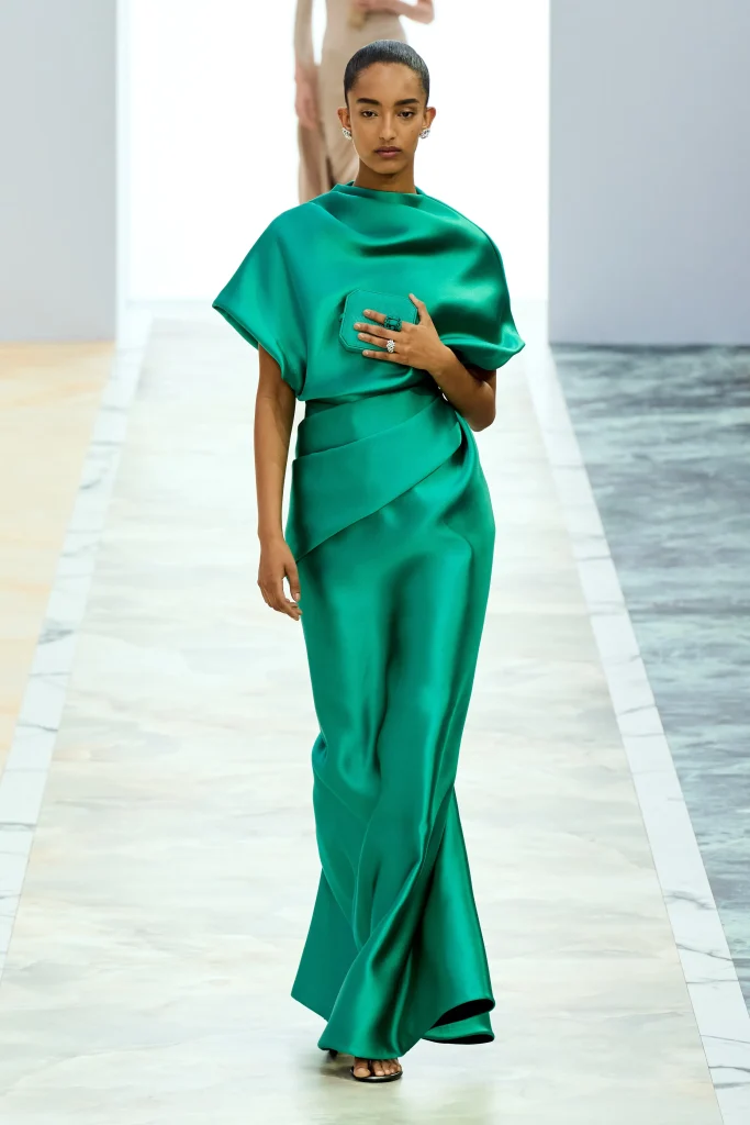 パリ・オートクチュール・ウィーク 2023-2024年秋冬コレクション総まとめ 47 00002 fendi fall 2023 couture 1 1