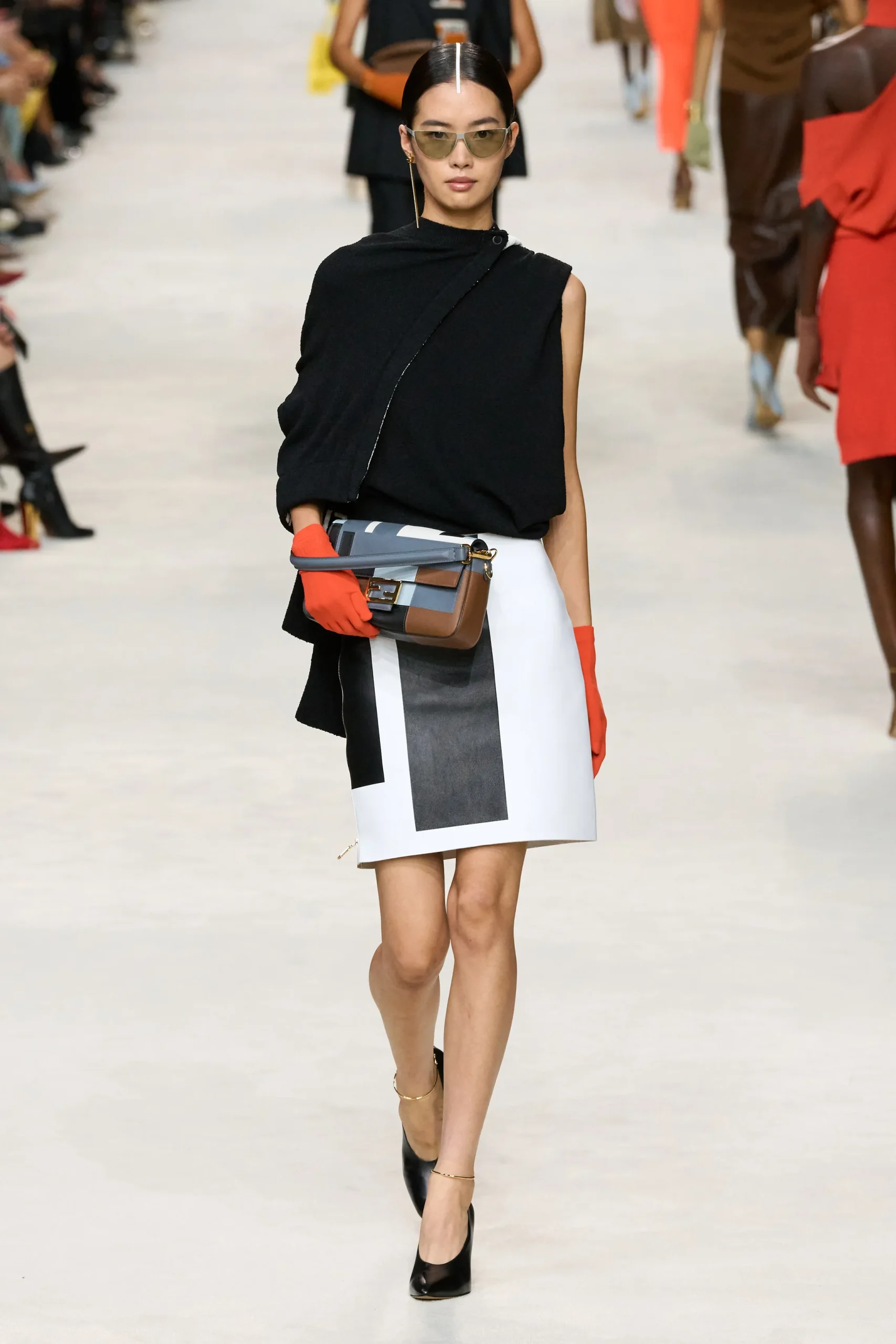 00026 Fendi Spring 2024 Ready To Wear   00026 Fendi Spring 2024 Ready To Wear Scaled.webp