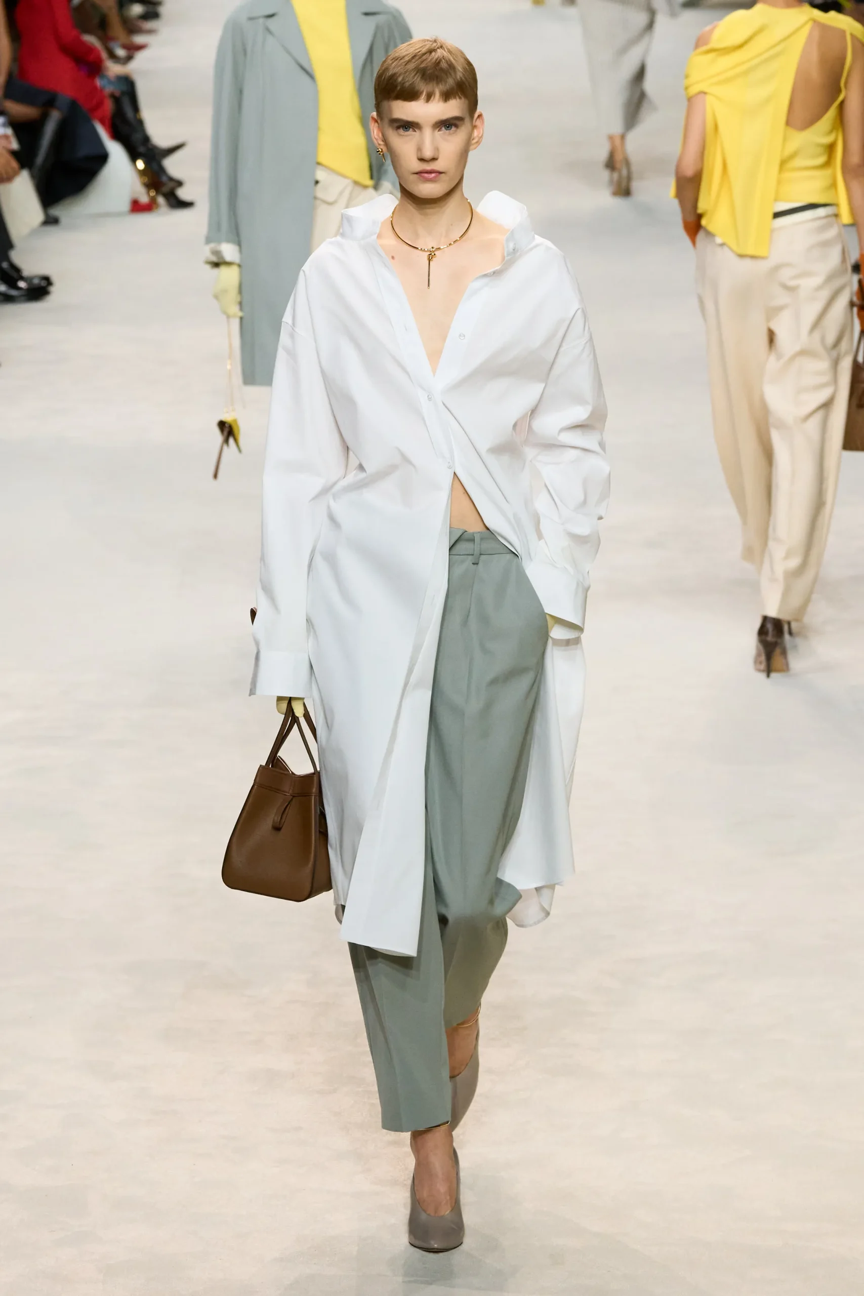 00039 Fendi Spring 2024 Ready To Wear   00039 Fendi Spring 2024 Ready To Wear Scaled.webp