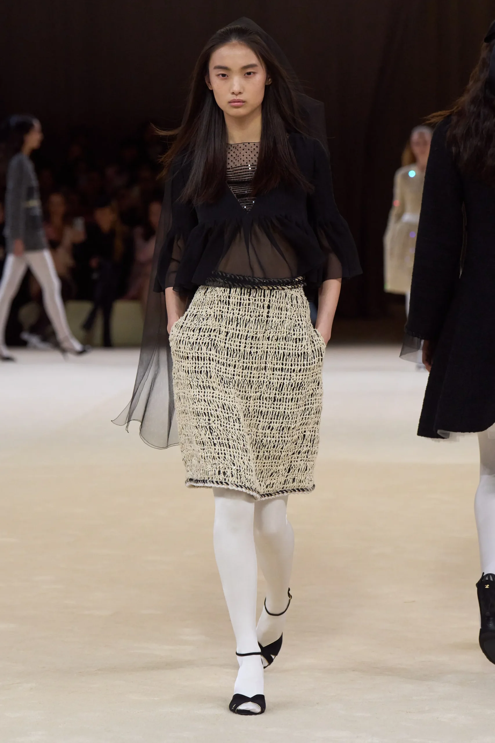 00023 Chanel Spring 2024 Couture   00023 Chanel Spring 2024 Couture Scaled.webp