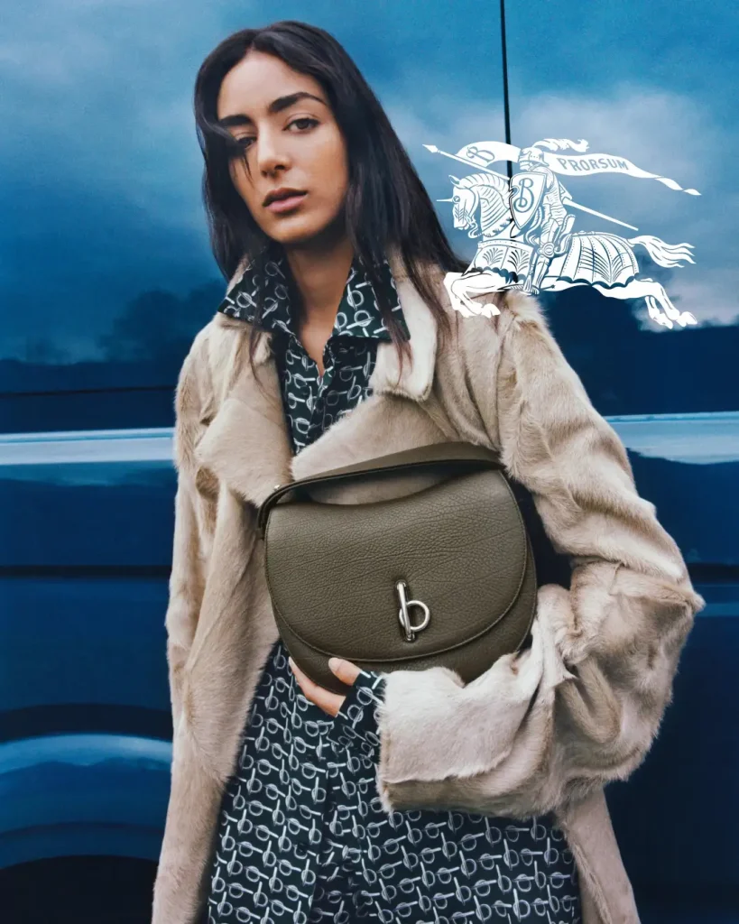 英バーバリー(Burberry)、グローバルキャンペーンに日本人女優の水川あさみを起用 8 2612 526 04d810c169aa0574e1b23020a5484649 2160x2700 1