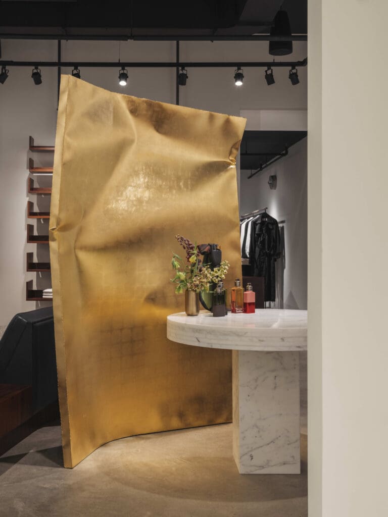 ドリス ヴァン ノッテン(Dries Van Noten)、ニューヨークのソーホーに初の旗艦店をオープン 8 Dries Van Noten Store