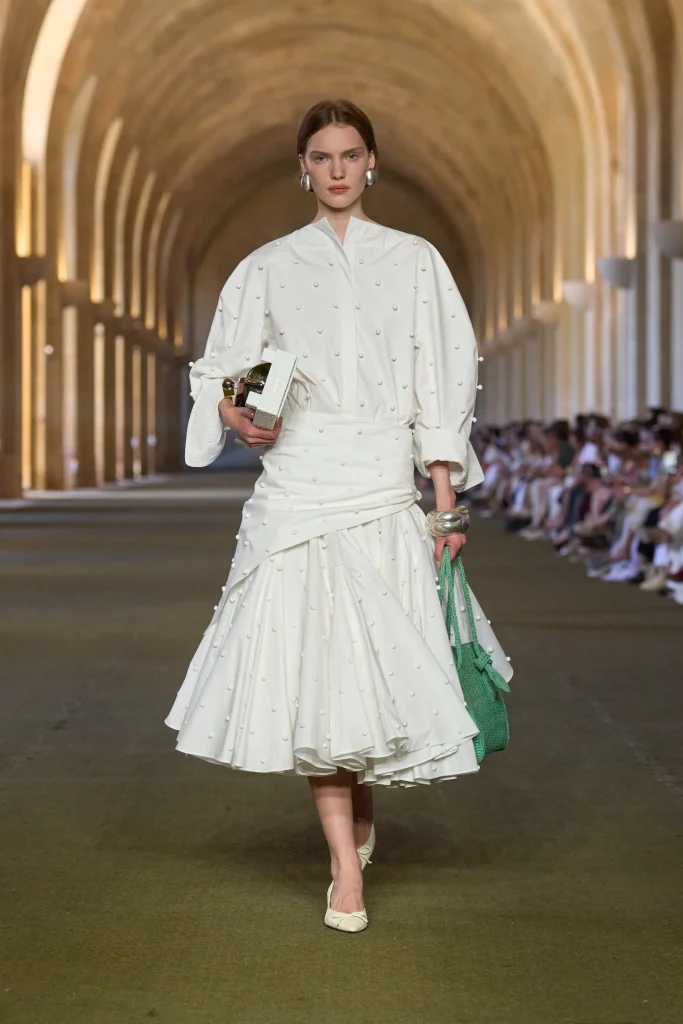 00028 jacquemus fall 2025 ready to wear