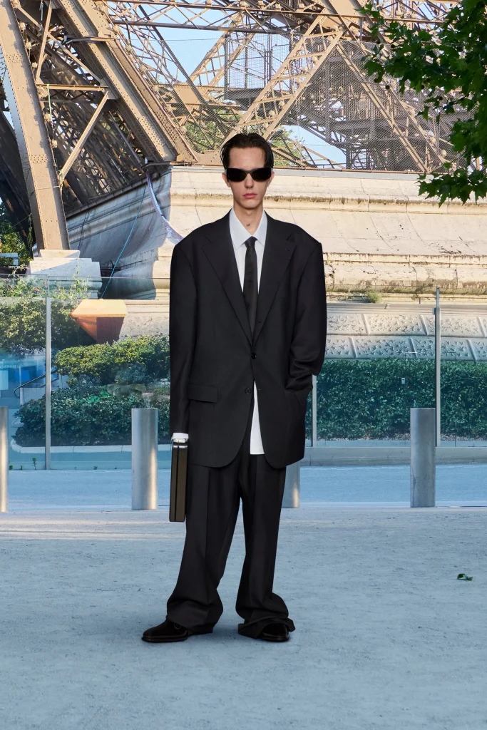 00023 balenciaga fall 2025 couture