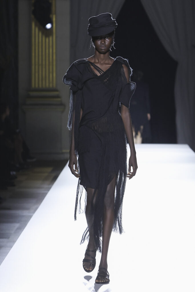Yohji Yamamoto SS2026 Look 08