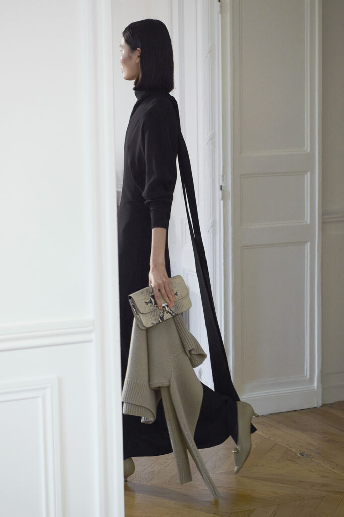 2x3 TOTEME FW26 RUNWAY LOOK23