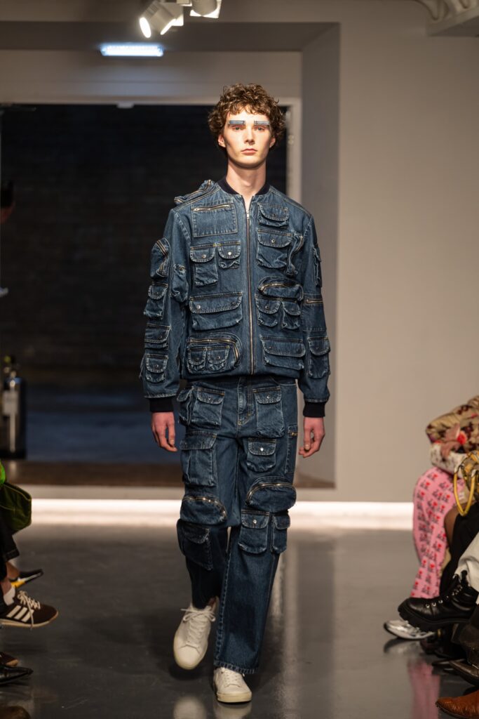 Daniel Turbert 36 ks2569fw26 JAK1MEB ks2570fw26 JNS1MEB