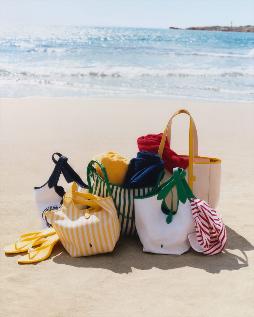 ラルフ ローレン(Ralph Lauren)、SANAを起用したSpring 2026「Polo Play」バッグのキャンペーンビジュアルを公開 10 J001806 S1 LJC RL 030 ROLL56 06 1