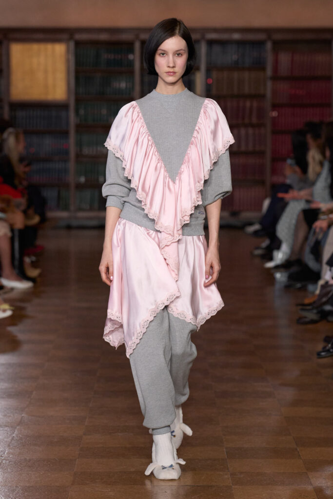 Sandy Liang F26 look 06 2X3