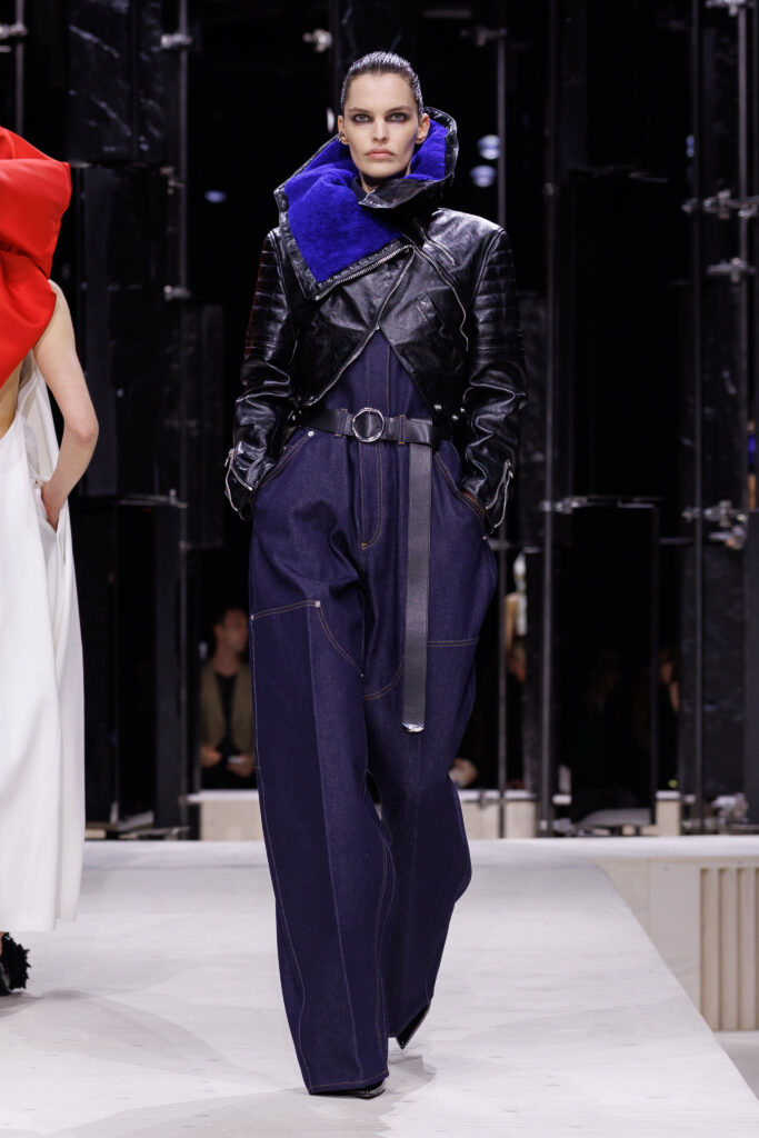 GIVENCHY FW26 WOMAN SHOW LOOK 29