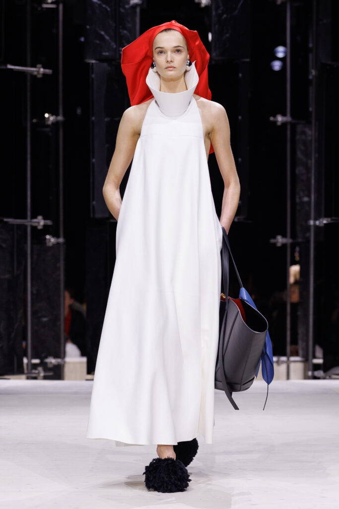 GIVENCHY FW26 WOMAN SHOW LOOK 31