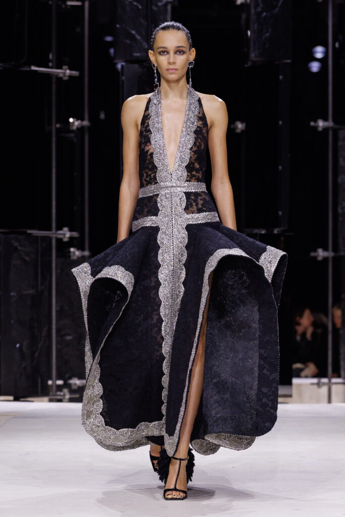 GIVENCHY FW26 WOMAN SHOW LOOK 56