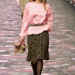 00023 chanel fall 2023 couture credit gorunway