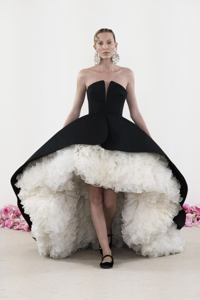 Giambattista Valli HC25 look001 683x1024 1