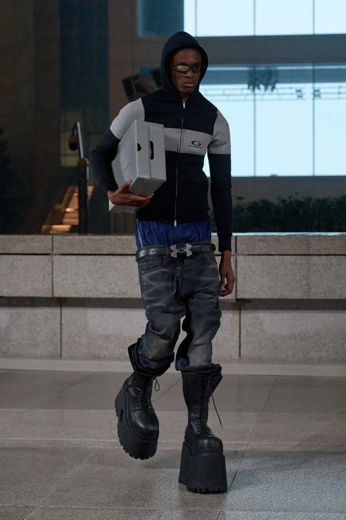 Balenciaga Spring 2025. Courtesy of Balenciaga