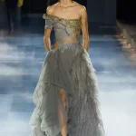 00043 alexander mcqueen spring 2025 ready to wear credit gorunway