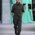 DT BURBERRY 2024 SS25 SEPTEMBER SHOW RUNWAY LOOK 06