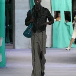 DT BURBERRY 2024 SS25 SEPTEMBER SHOW RUNWAY LOOK 23