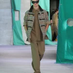 DT BURBERRY 2024 SS25 SEPTEMBER SHOW RUNWAY LOOK 41