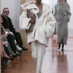 00028 alberta ferretti fall 2025 ready to wear