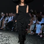 00032 moschino fall 2025 ready to wear