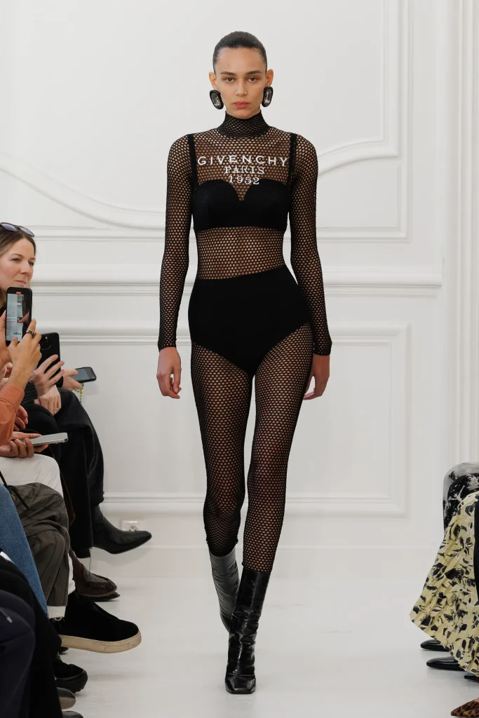 00001 givenchy fall 2025 ready to wear