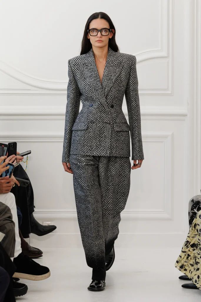 00010 givenchy fall 2025 ready to wear