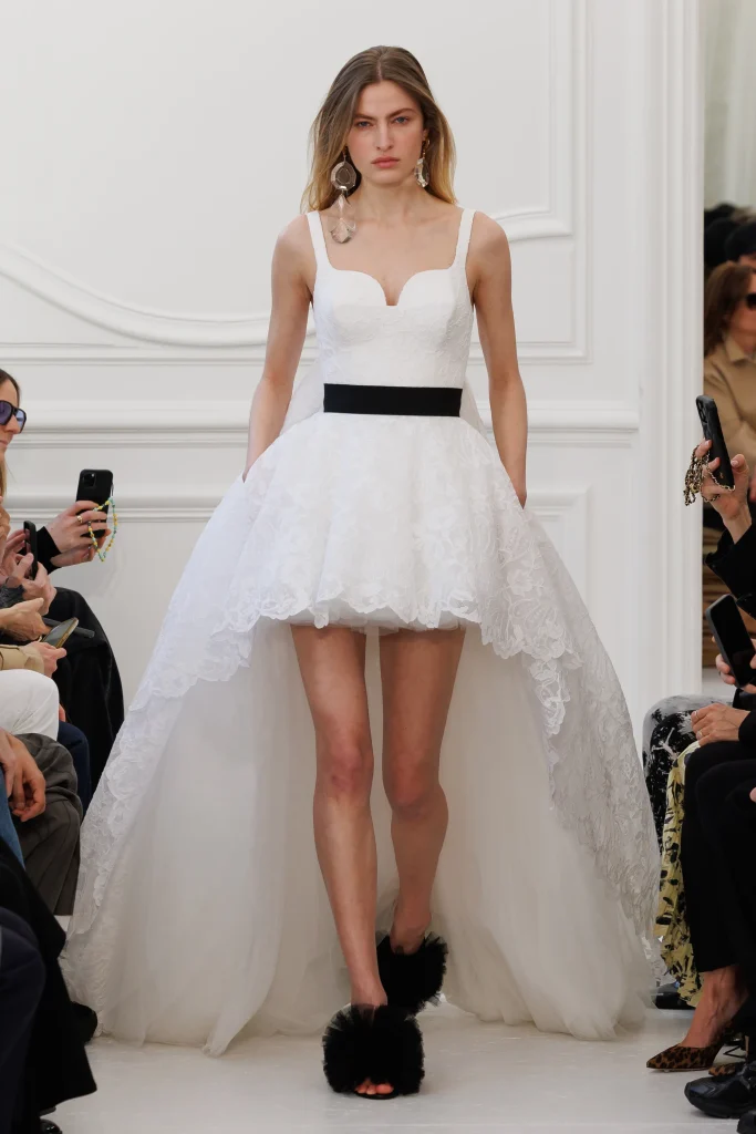 00050 givenchy fall 2025 ready to wear