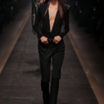 5667 Versace