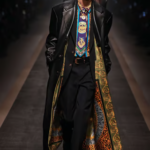c0a9 Versace