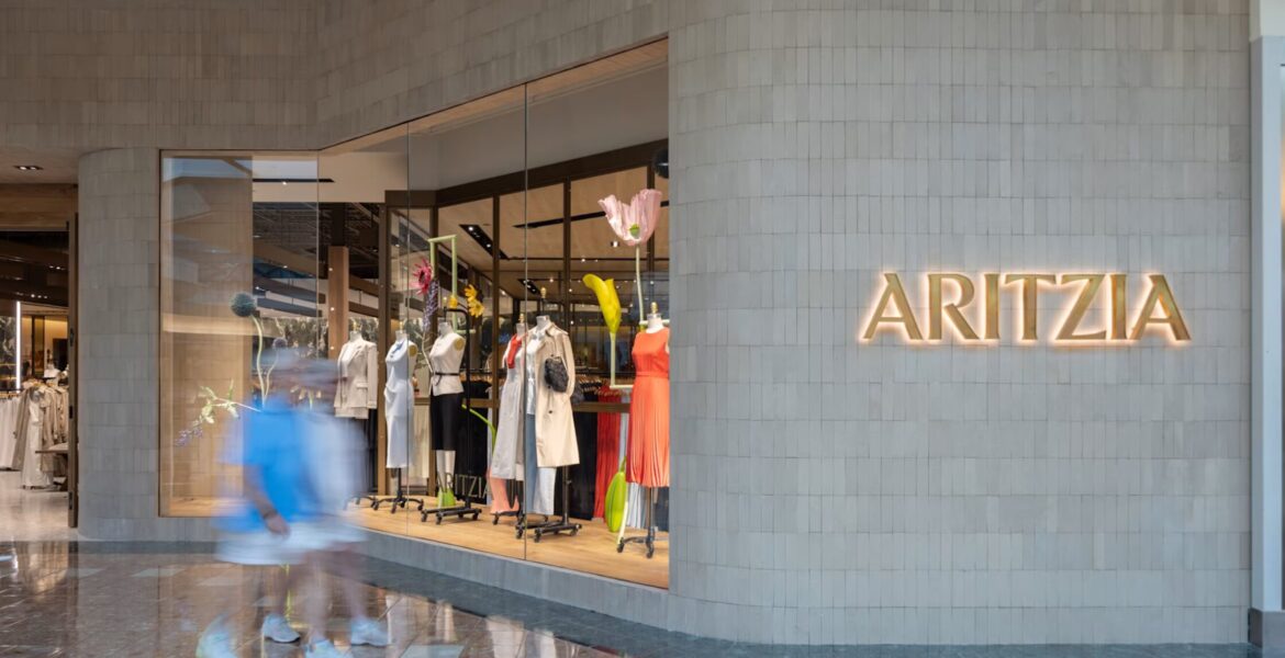 Aritzia Hits Record High Revenue, Driven by U.S. Momentum – Expands to 130 Stores Across North America