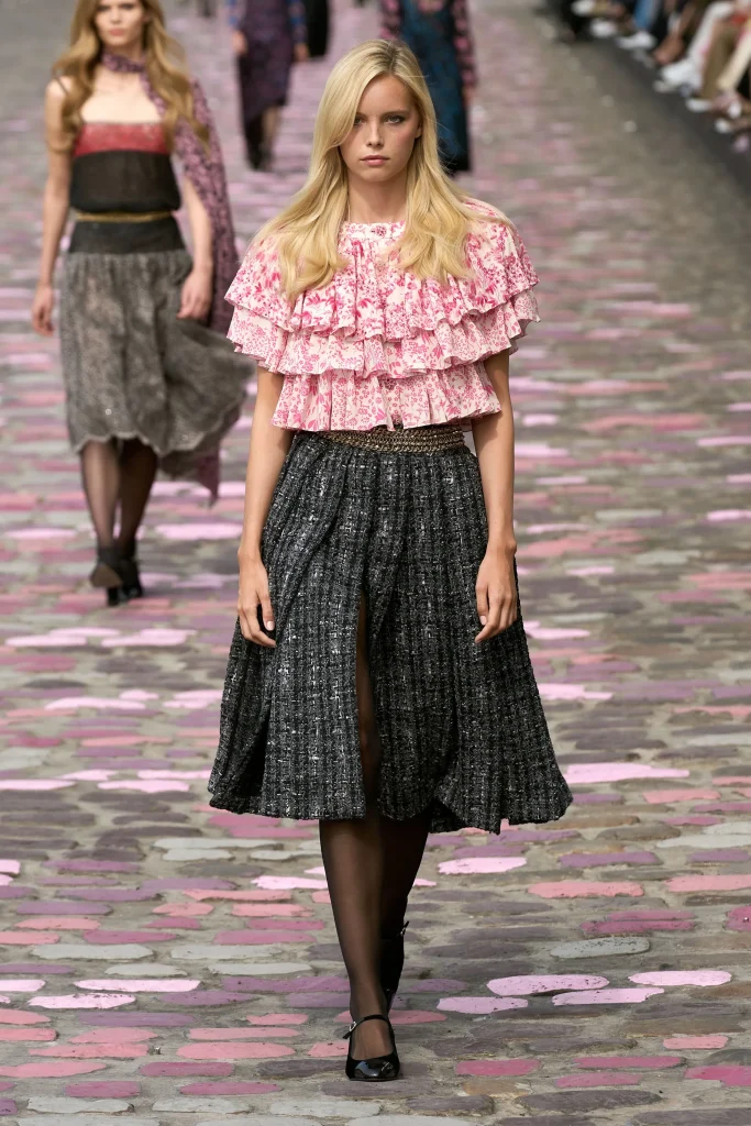 All the highlights from Paris Haute Couture Fashion Week Fall/Winter 2023-24 Collection 34 00026 chanel fall 2023 couture credit gorunway
