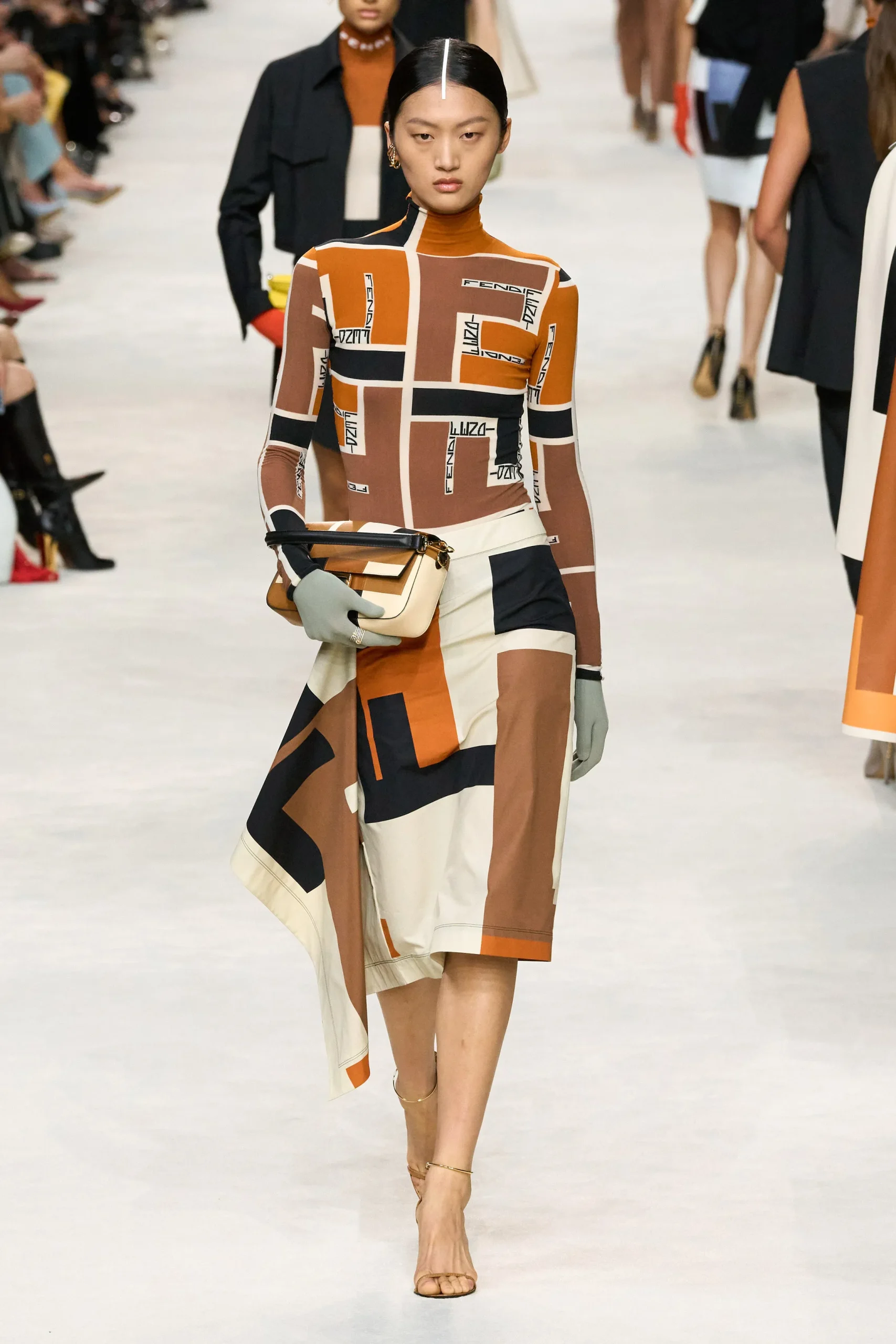 00030-fendi-spring-2024-ready-to-wear