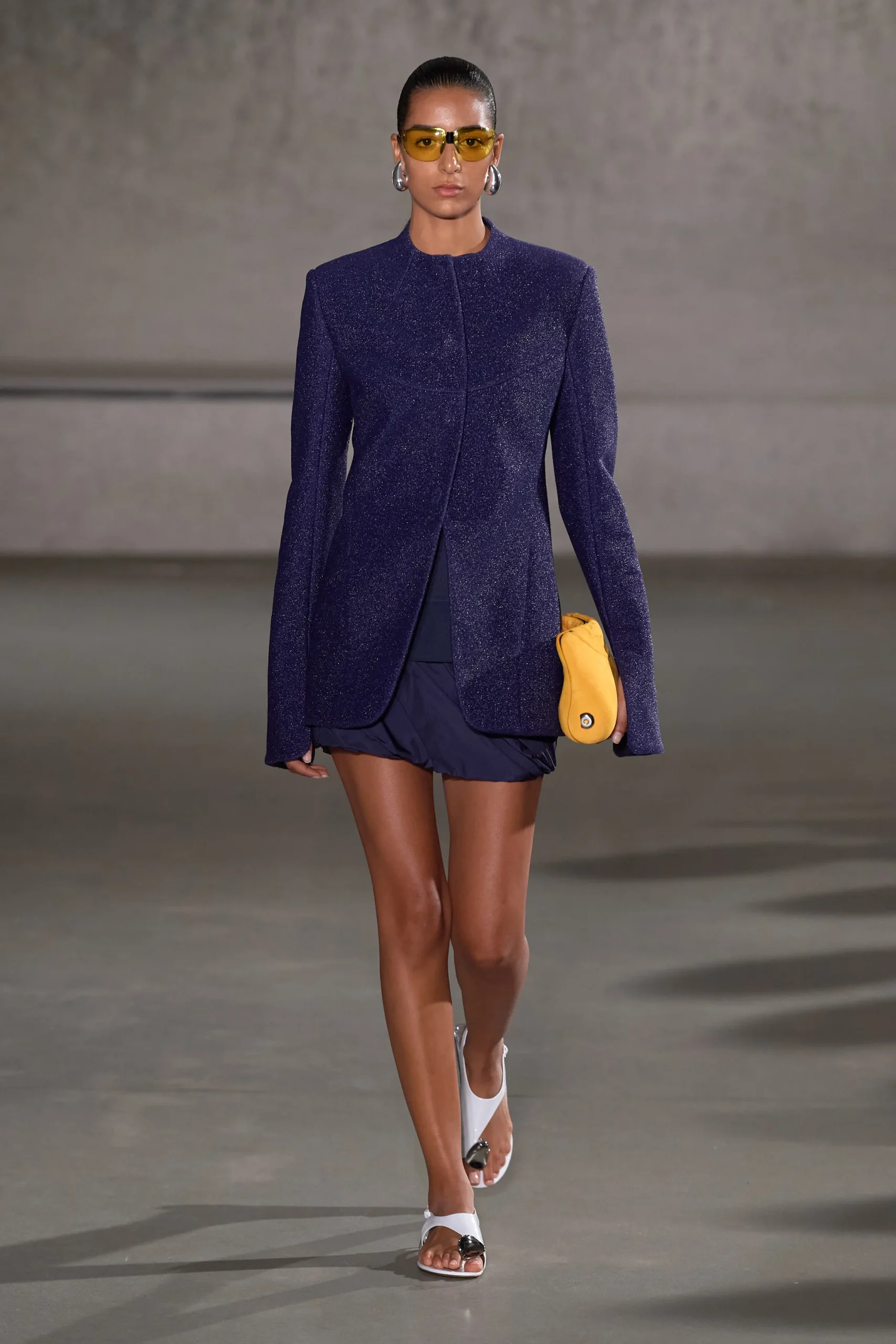 00001 Tory Burch Collection Spring 2024 Ready To Wear   00001 Tory Burch Collection Spring 2024 Ready To Wear  Scaled.webp