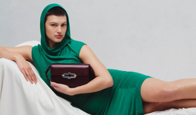 https://www.mulberry.com/us/